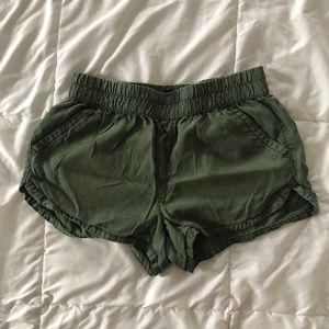American Eagle Jogger Shorts Army Green